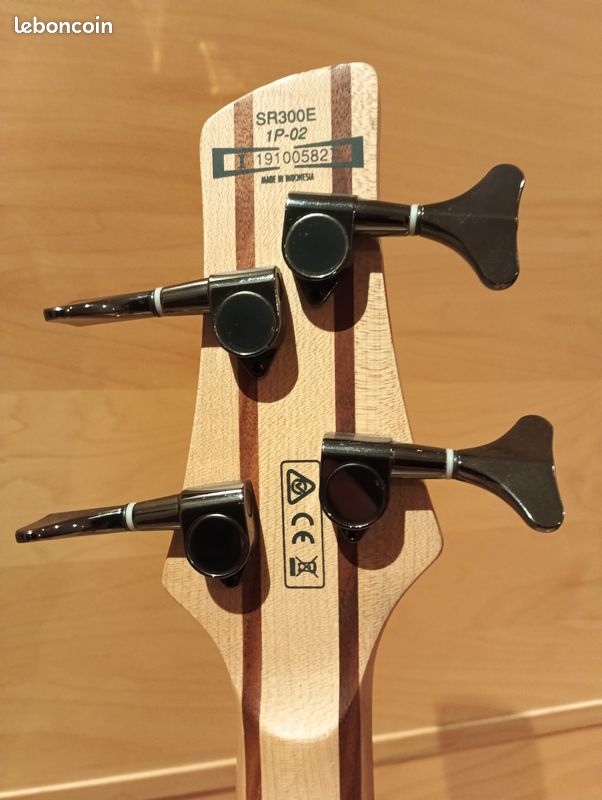 Basse Ibanez SR300E (image 4)