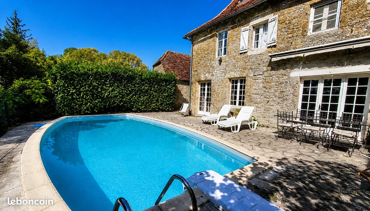 Maison 6 pièces 118 m² · à Cavagnac · 118 m² · 200 000 €