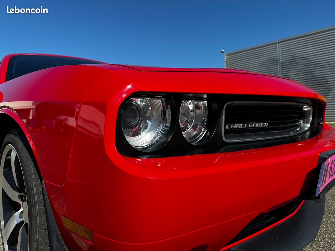 DODGE CHALLENGER V8 6.4 475ch SRT8 BVA *SUIVI COMPLET (image 12)