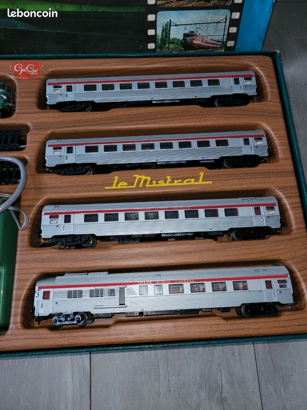 Gégé H0 - Train set - with E-Loc BB9240 and 2 vagons