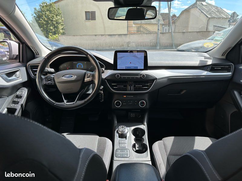 FORD Focus IV Break 1.5 TDCI 120 cv Boîte auto (image 5)