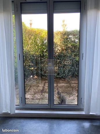 Studio 1 pièce 14 m²