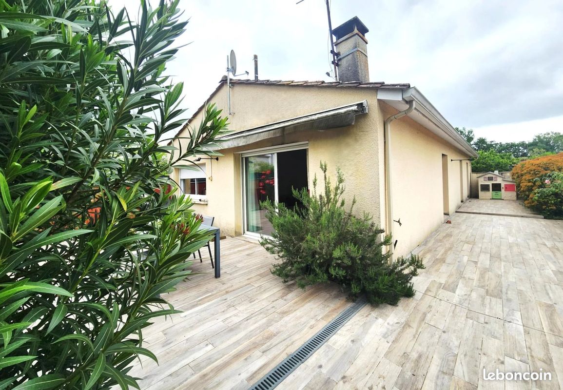 Maison 6 pièces 112 m² · à Villenave-d'Ornon · 112 m² · 365 000 €