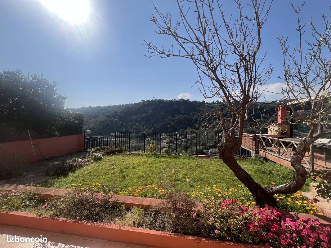 Maison 7 pièces 180 m² · à Nice · 180 m² · 749 000 €