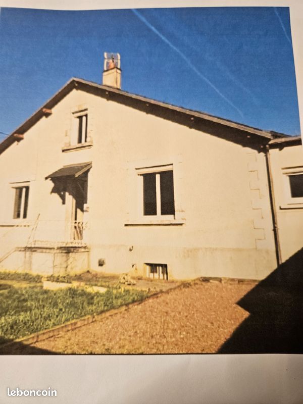Maison 3 pièces 75 m² · à Ruffec · 75 m² · 735 €/mois