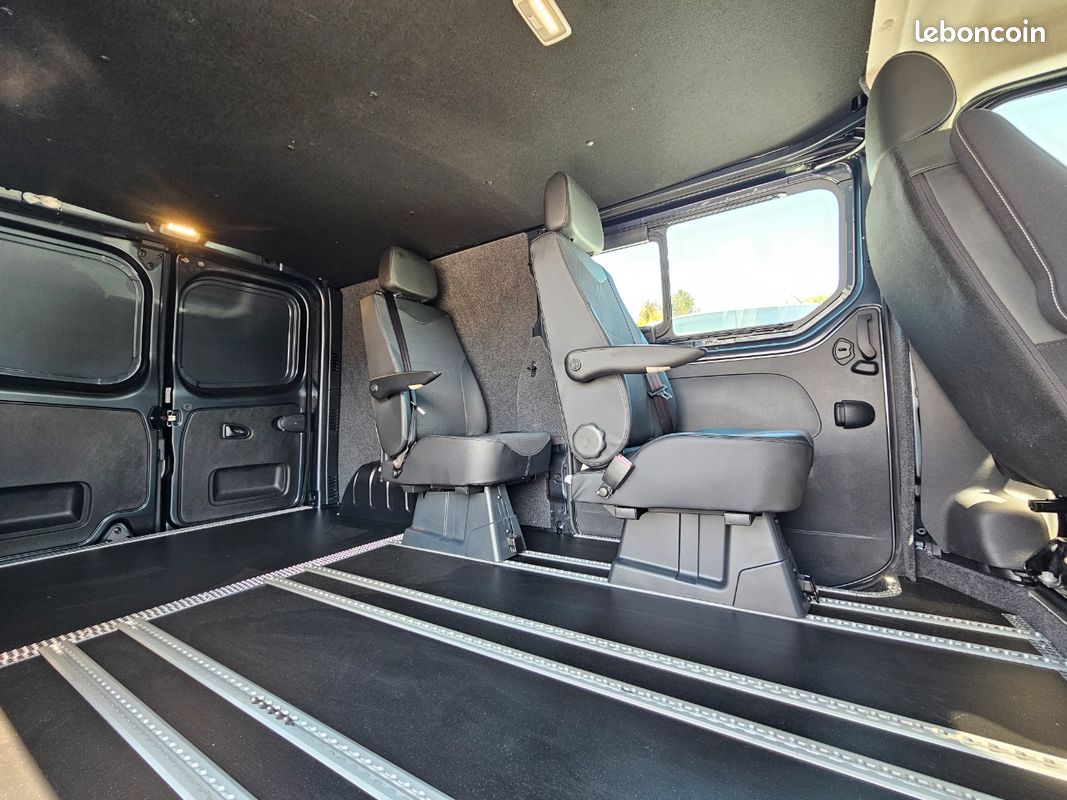 Renault trafic aménagement sur mesure, 5 places modulables (aucune taxe) (image 5)