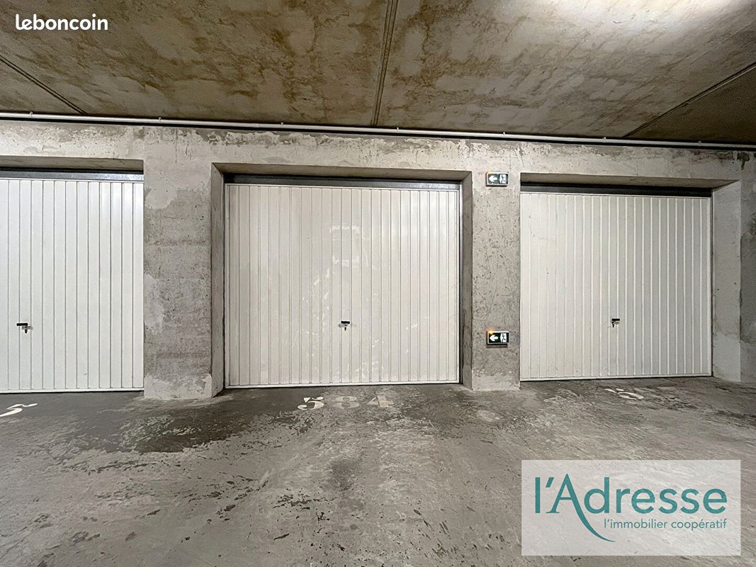 Parking 17 m² · à Ajaccio · 17 m² · 150 €/mois