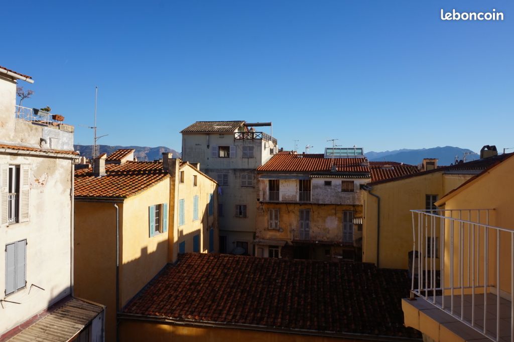 Appartement 2 pièces 46 m² · à Ajaccio · 46 m² · 679 €/mois