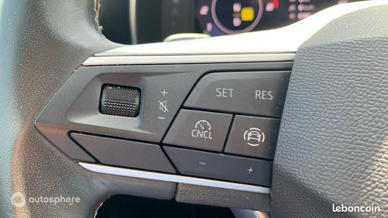 Seat Leon 1.5 eHybrid 204ch Style DSG6 (image 23)