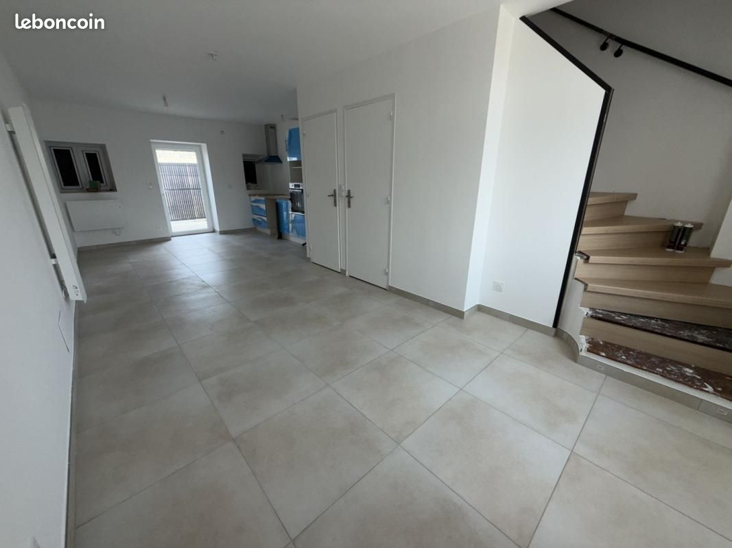 Appartement 3 pièces 56 m² · à Vandeins · 56 m² · 800 €
