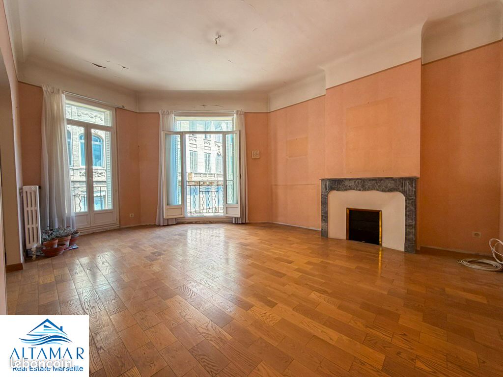 Appartement 4 pièces 105 m² · à Marseille · 105 m² · 390 000 €