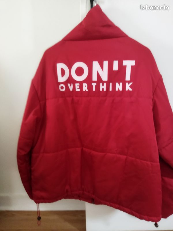 Blouson rouge (image 1)
