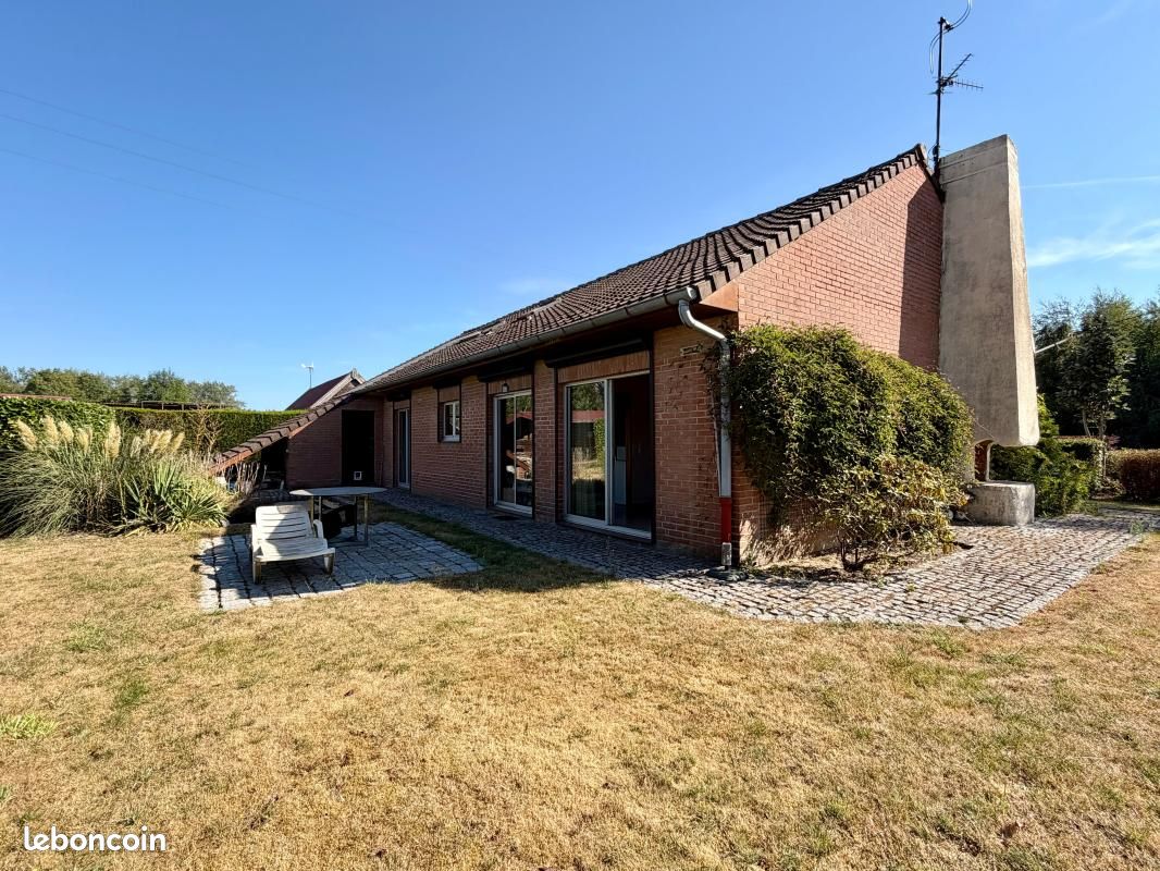 Maison 6 pièces 135 m² · à Fournes-en-Weppes · 135 m² · 469 000 €