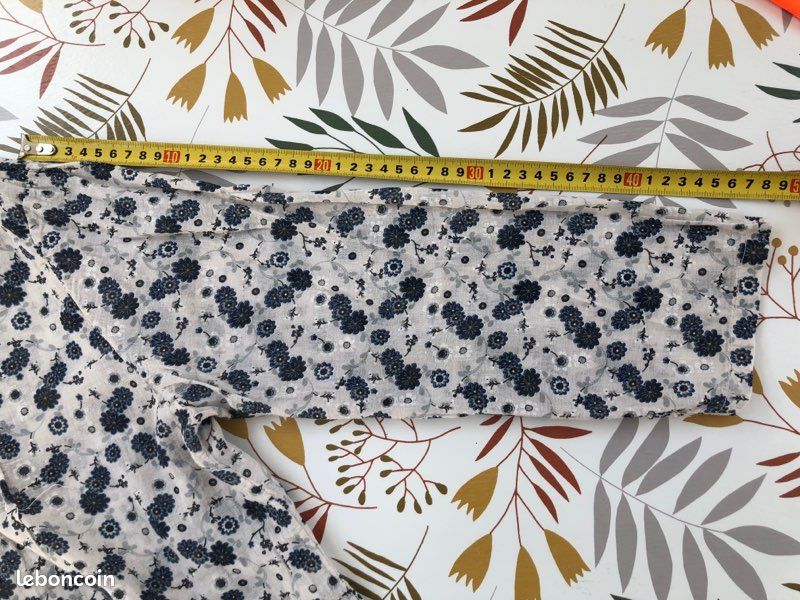 Blouse beige fleurie bleu M (image 6)