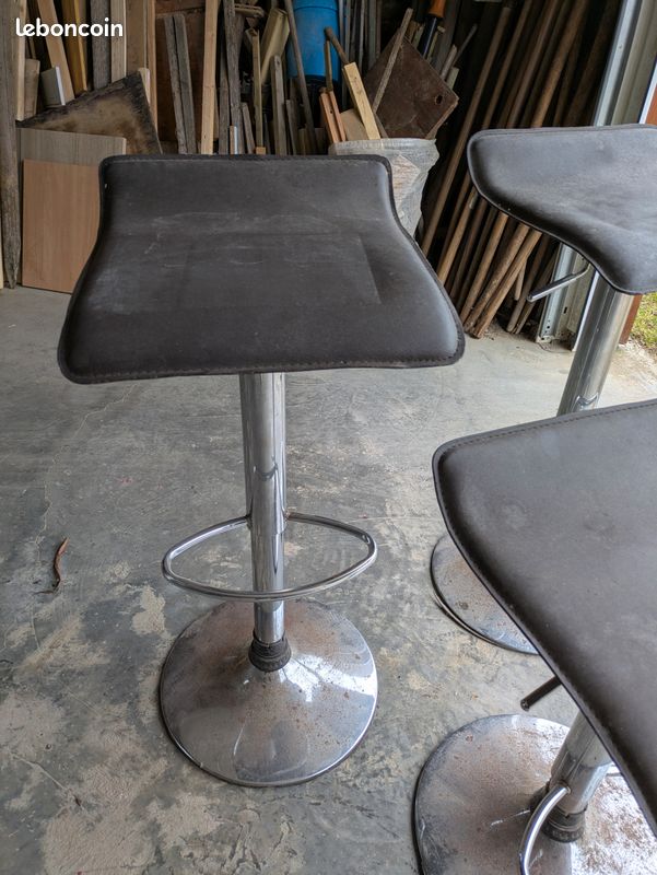 3 tabourets (image 1)
