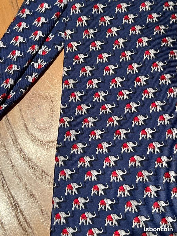 Vends cravate Tie Rack parfait état (image 2)