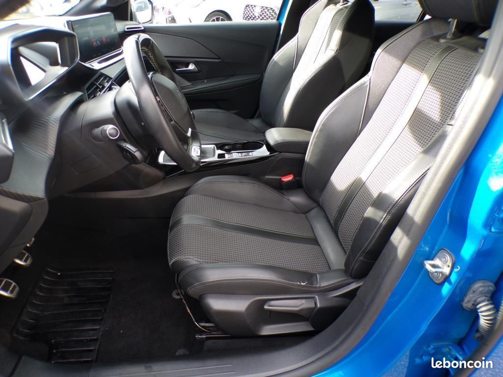 Peugeot 208 1.5 BLUEHDI 100 cv GT LINE (image 16)