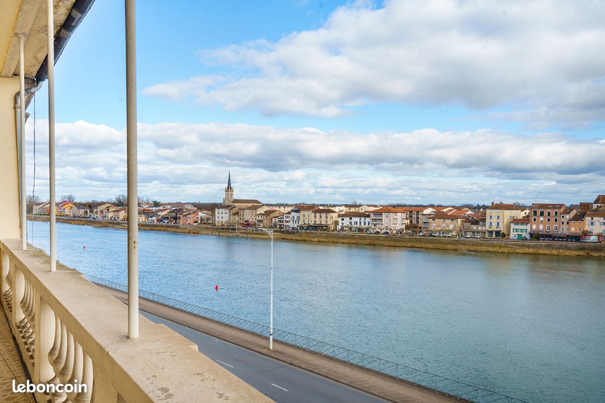 Appartement 5 pièces 253 m² · à Mâcon · 253 m² · 439 000 €