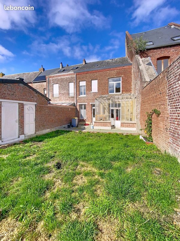 Maison 5 pièces 115 m² · au Cateau-Cambrésis · 115 m² · 67 000 €