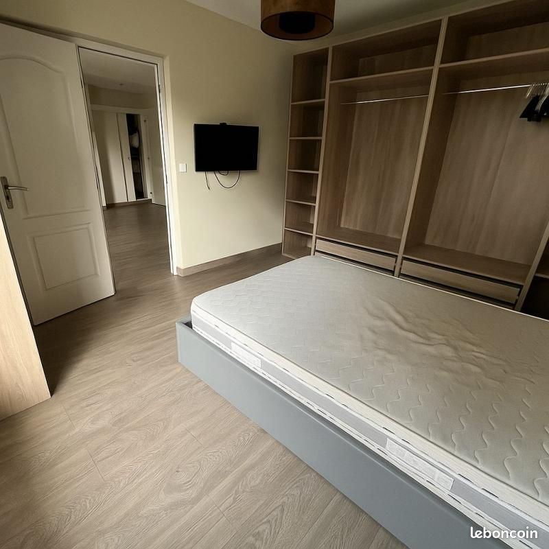 Appartement a louer tassin-la-demi-lune - 2 pièce(s) - 35 m2 - Surfyn