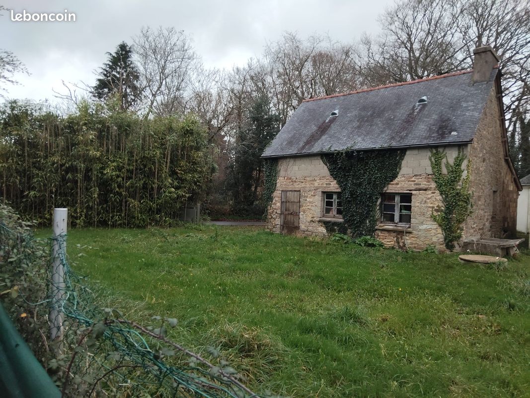 Maison 2 pièces 64 m² · à Gouesnach · 64 m² · 82 000 €