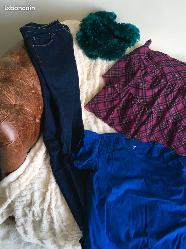Lot de 7 vêtements et accessoires femme – taille 42 – avec robe jupe et pantalon – bon état (image 5)