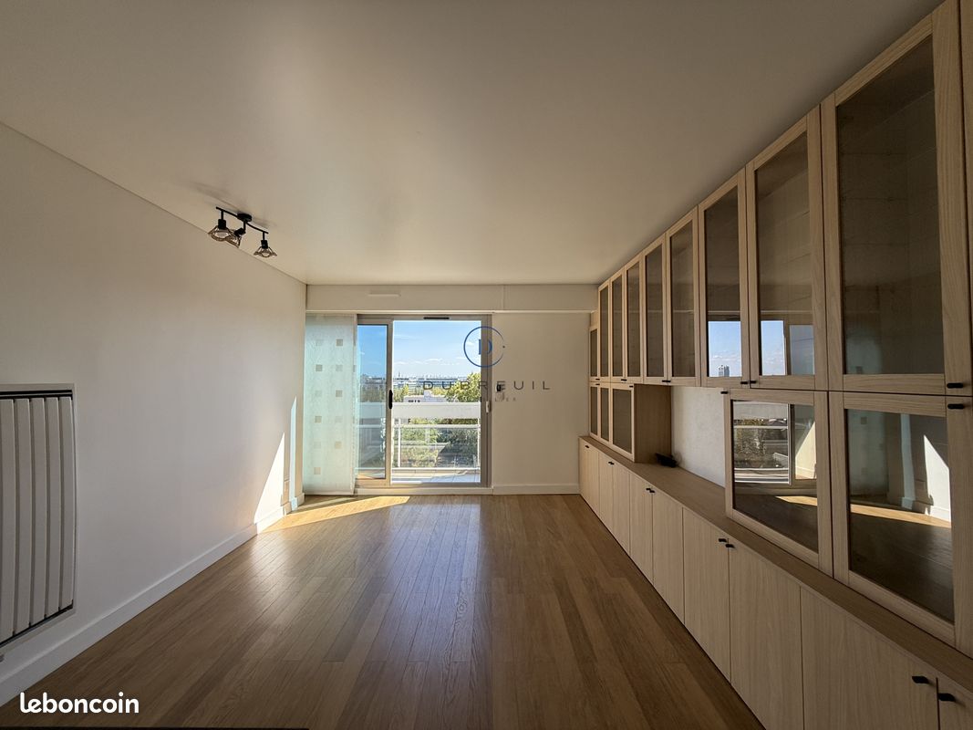 Appartement 2 pièces 36 m² · à Courbevoie · 36 m² · 1 300 €/mois