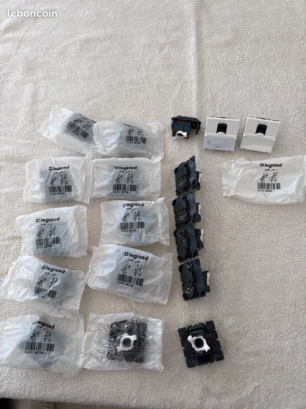 Prise RJ45 LEGRAND Céliane Cat.6 Complet Blanc