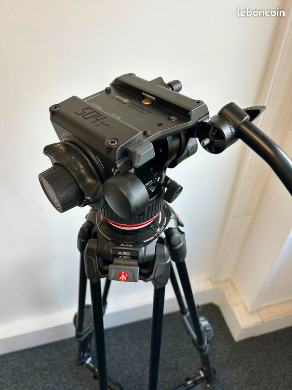 Manfrotto 504X Trépied à tête fluide ALU 3 sections + Dolly à roulettes (image 3)