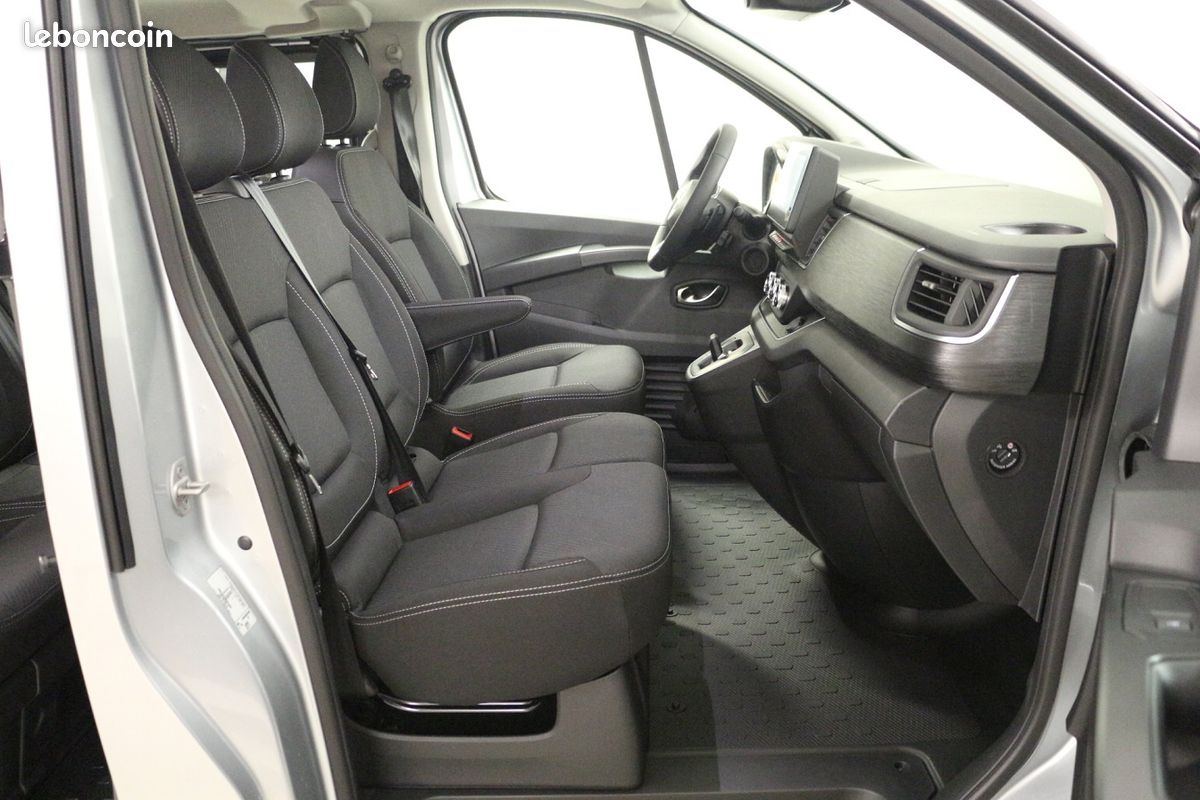 34 100 HT Garantie 5 ans L2H1 - 5 Places 170cv BVA9 - Toutes Options (image 4)