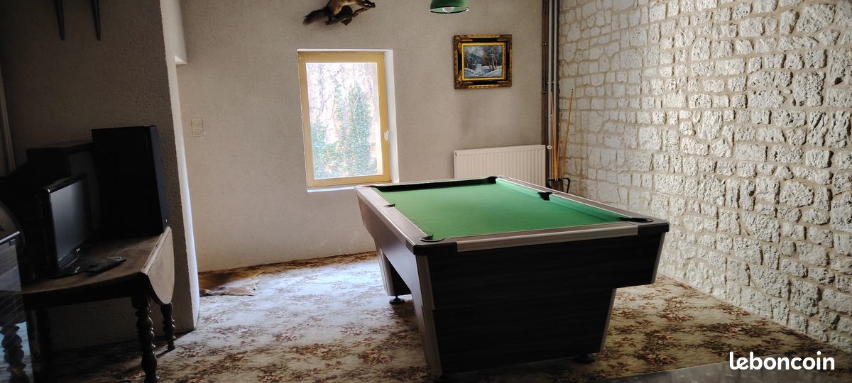 Maison 7 pièces 124 m² · à Airvault · 124 m² · 59 000 €