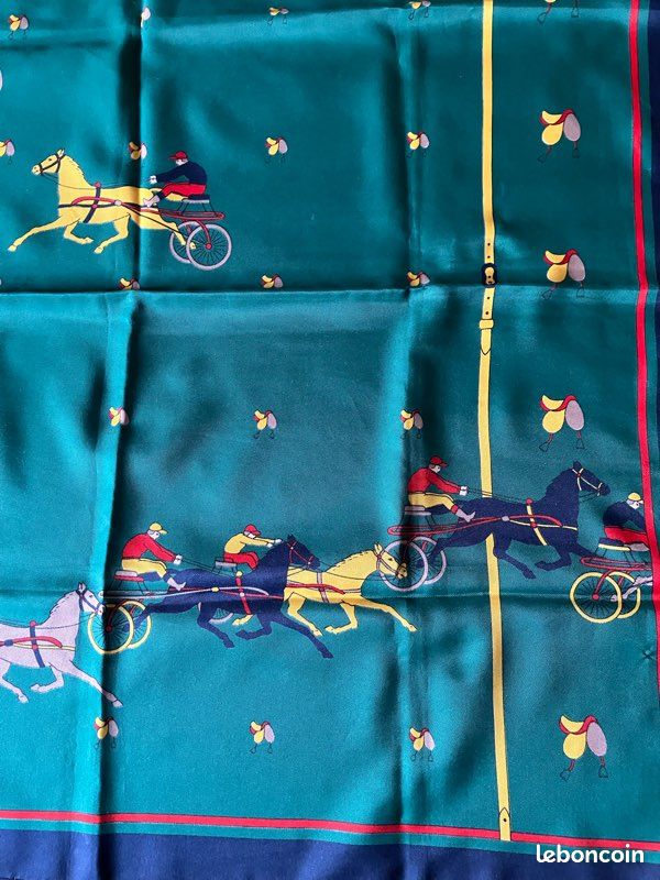 Foulard (image 2)