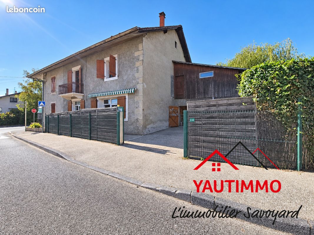 Appartement 6 pièces 264 m² · à Cranves-Sales · 264 m² · 289 000 €