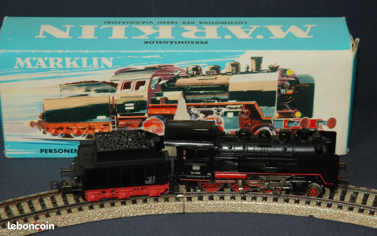 Locomotive à Vapeur Märklin HO 031043 – Avec Générateur De Fumée – Occasion
