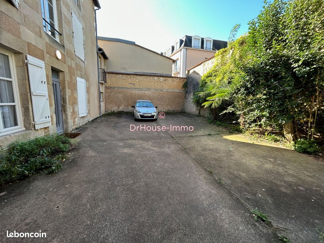 Parking/box 12 m² poitiers (image 2)