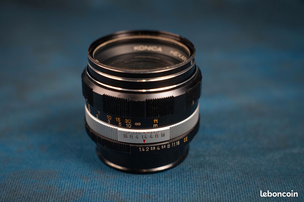 Objectif Konica Hexanon AR 50mm F/1.4 – Monture Konica – Très Bon état