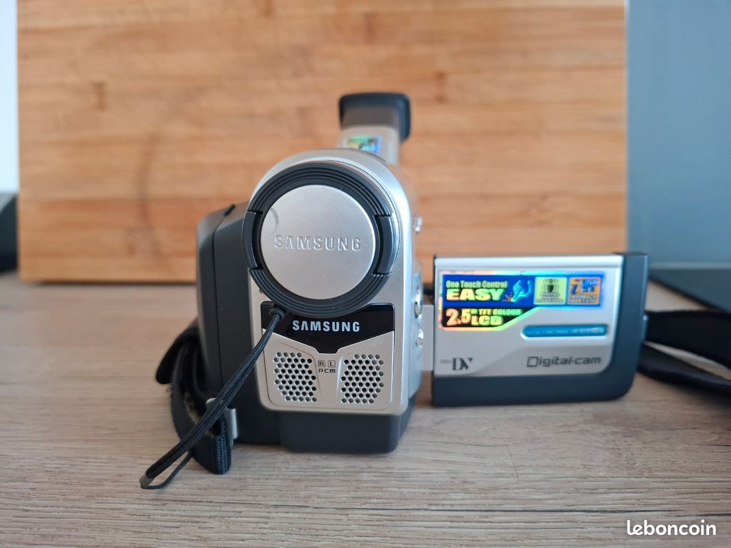 Camescope numerique samsung VP-D70 mini dv (image 9)