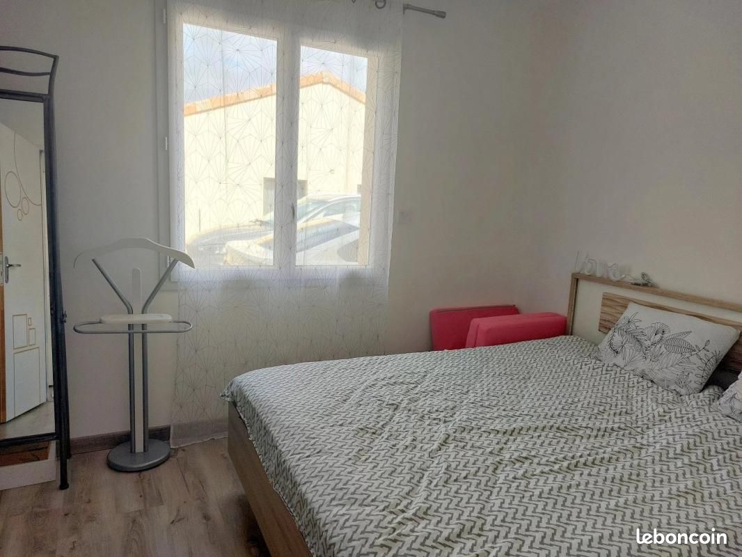 Pavillon 6 pièces 100 m² - Latillé 86190 (image principale 6)