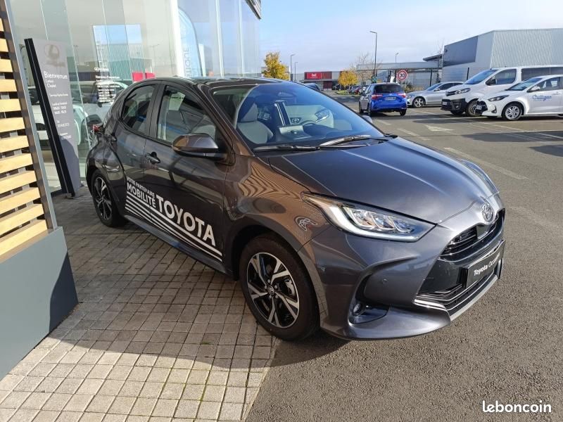 Toyota Yaris 116h Design 5p MY25 (image 6)