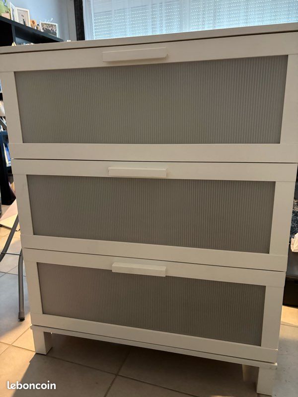Commode 3 tiroirs (image 1)