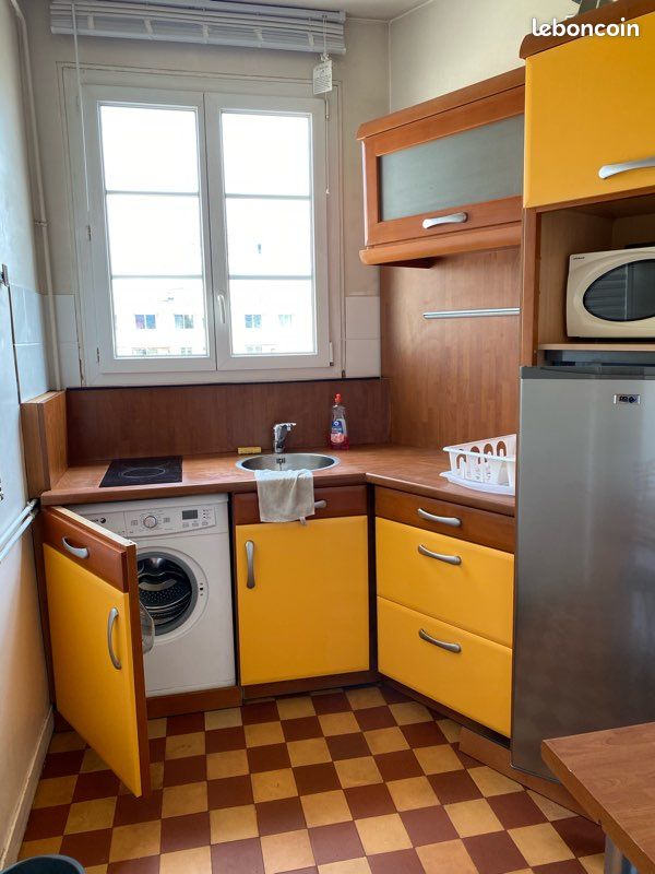 Appartement 2 pièces 25 m² · à Rueil-Malmaison · 25 m² · 890 €/mois