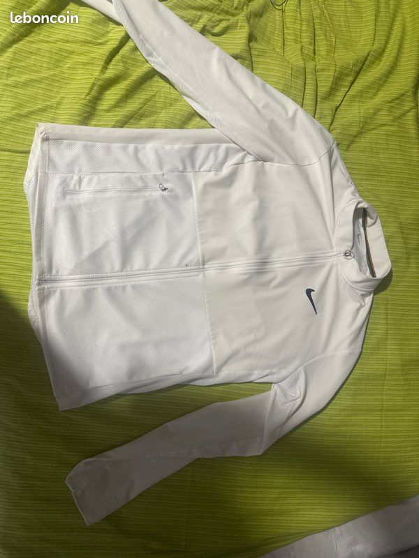 Veste Nike blanche (image 1)