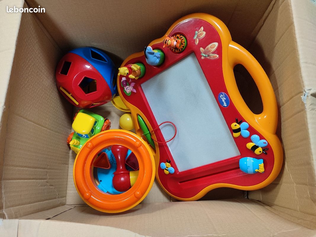 Lot jouets d'éveil (image 1)