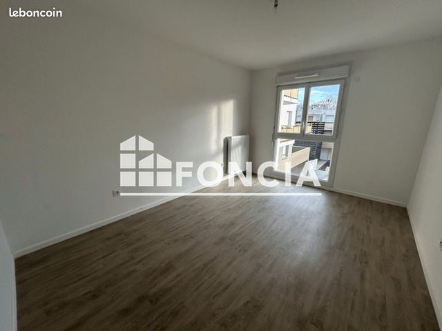 Appartement a louer combs-la-ville - 3 pièce(s) - 57 m2 - Surfyn