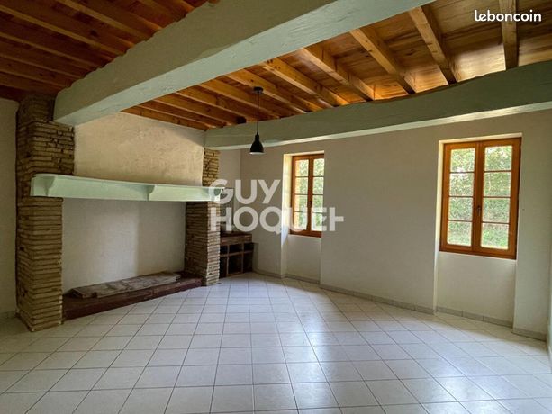 Maison 5 pièces 217 m²