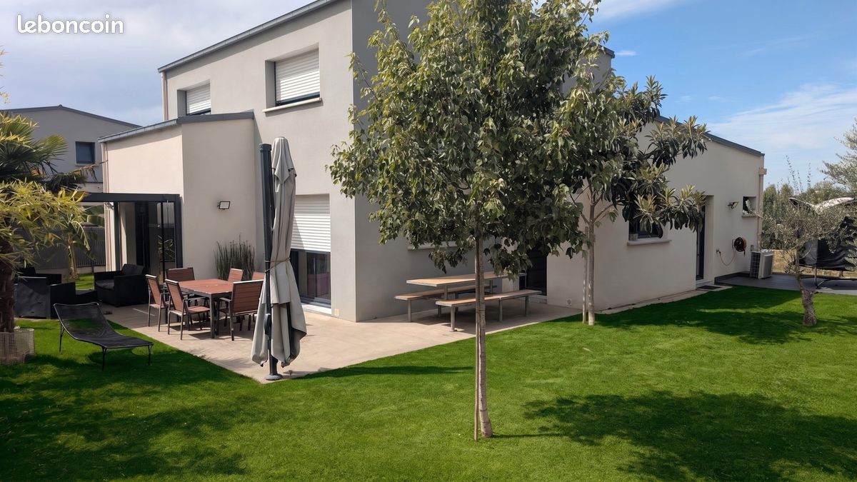 Maison 6 pièces 156 m² · à Vitré · 156 m² · 438 000 €