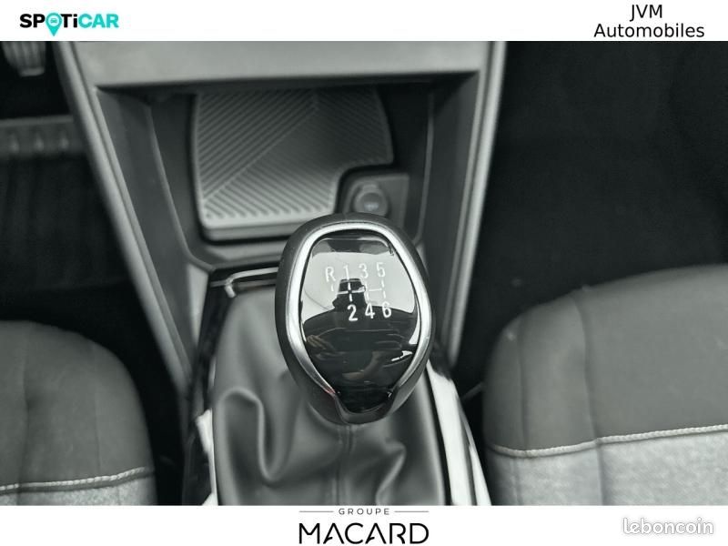 Citroen C4 PureTech 100ch S&S Feel (image 36)