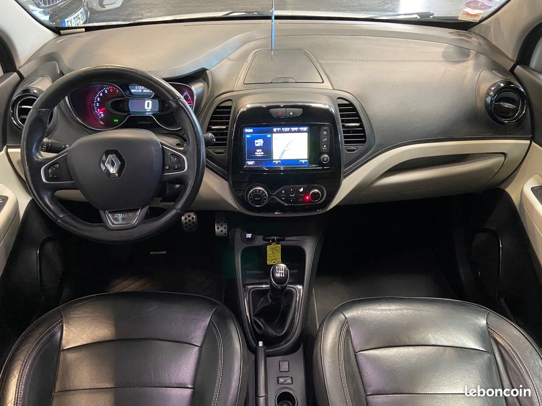 RENAULT CAPTUR TCe 120 Energy Initiale Paris (image 10)