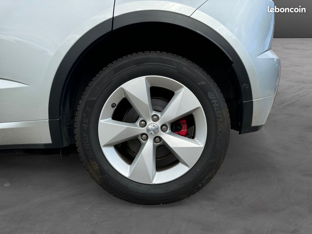 JAGUAR E-PACE D180 AWD R-DYNAMIC S BVA8 180Ch Toit panoramique Garantie 12 mois (image 18)
