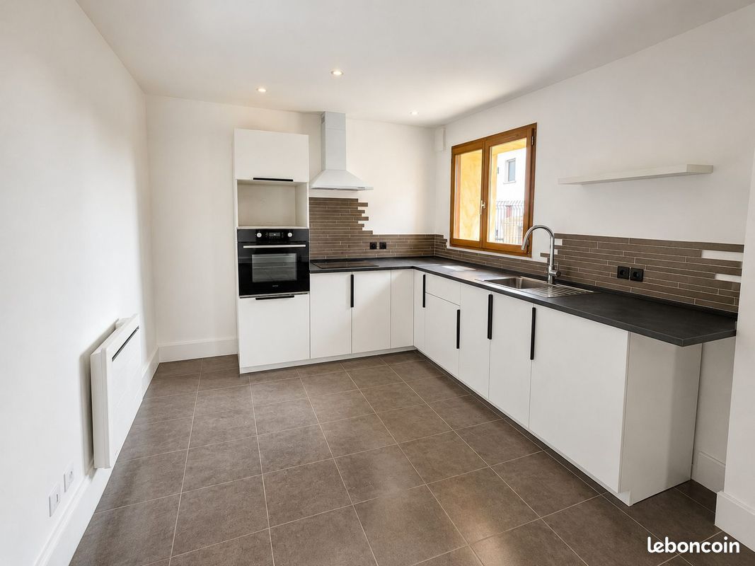 Maison 3 pièces 66 m² · à Les Abrets en Dauphiné · 66 m² · 188 000 €